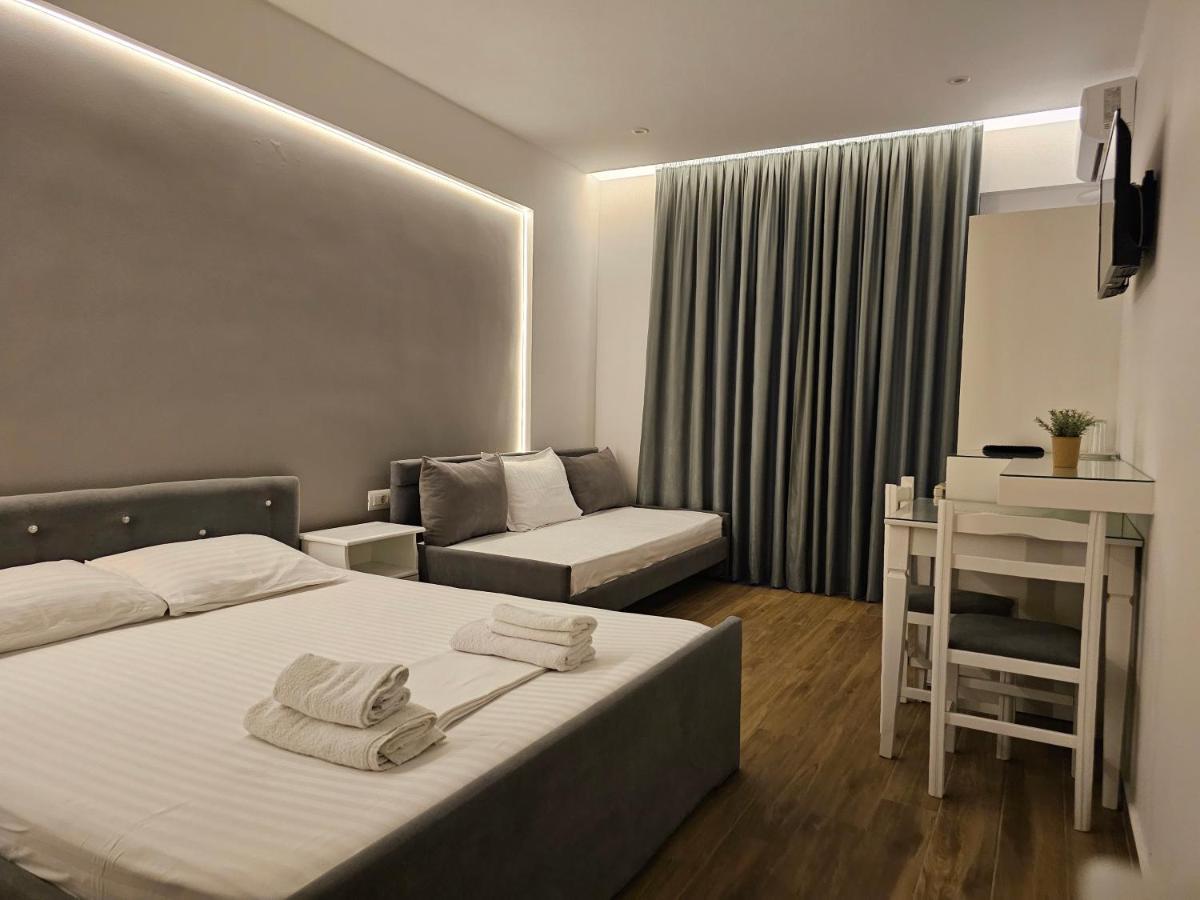 Vila 31 Sarandë Exteriör bild