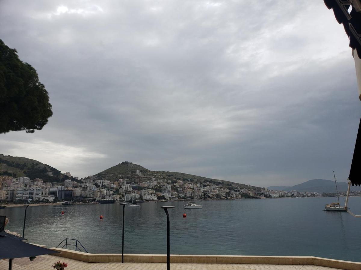 Vila 31 Sarandë Exteriör bild