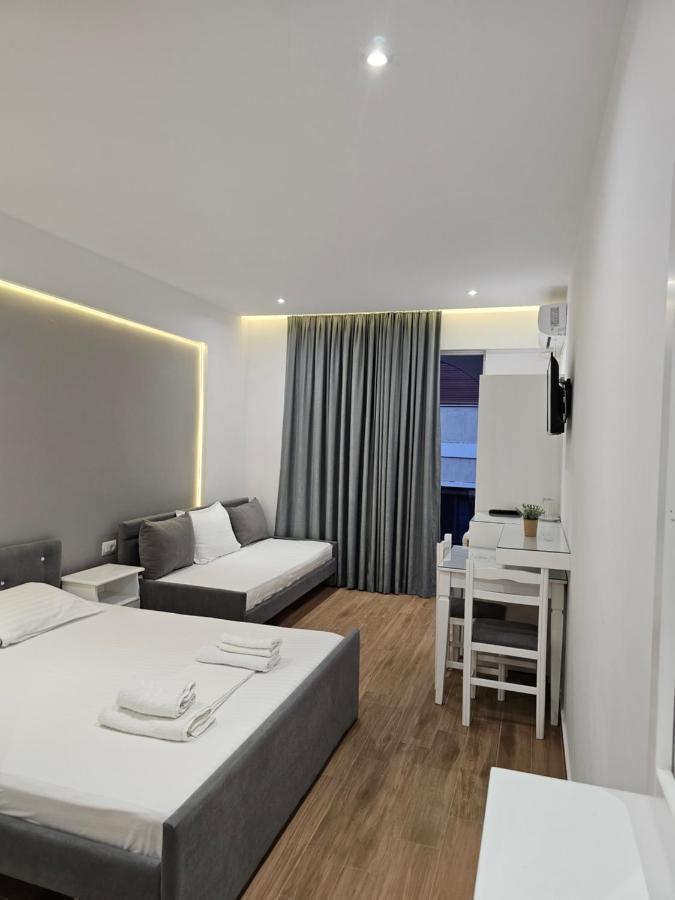 Vila 31 Sarandë Exteriör bild