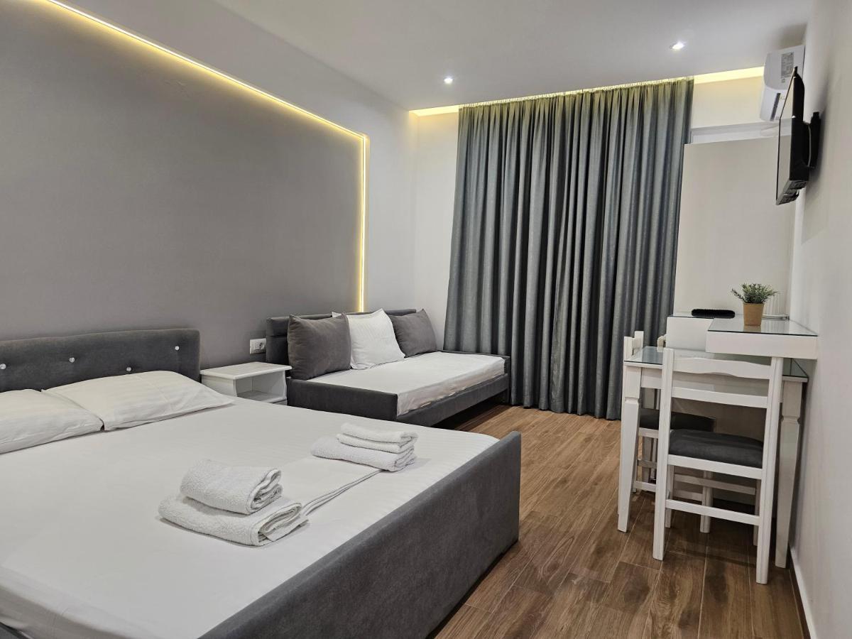 Vila 31 Sarandë Exteriör bild