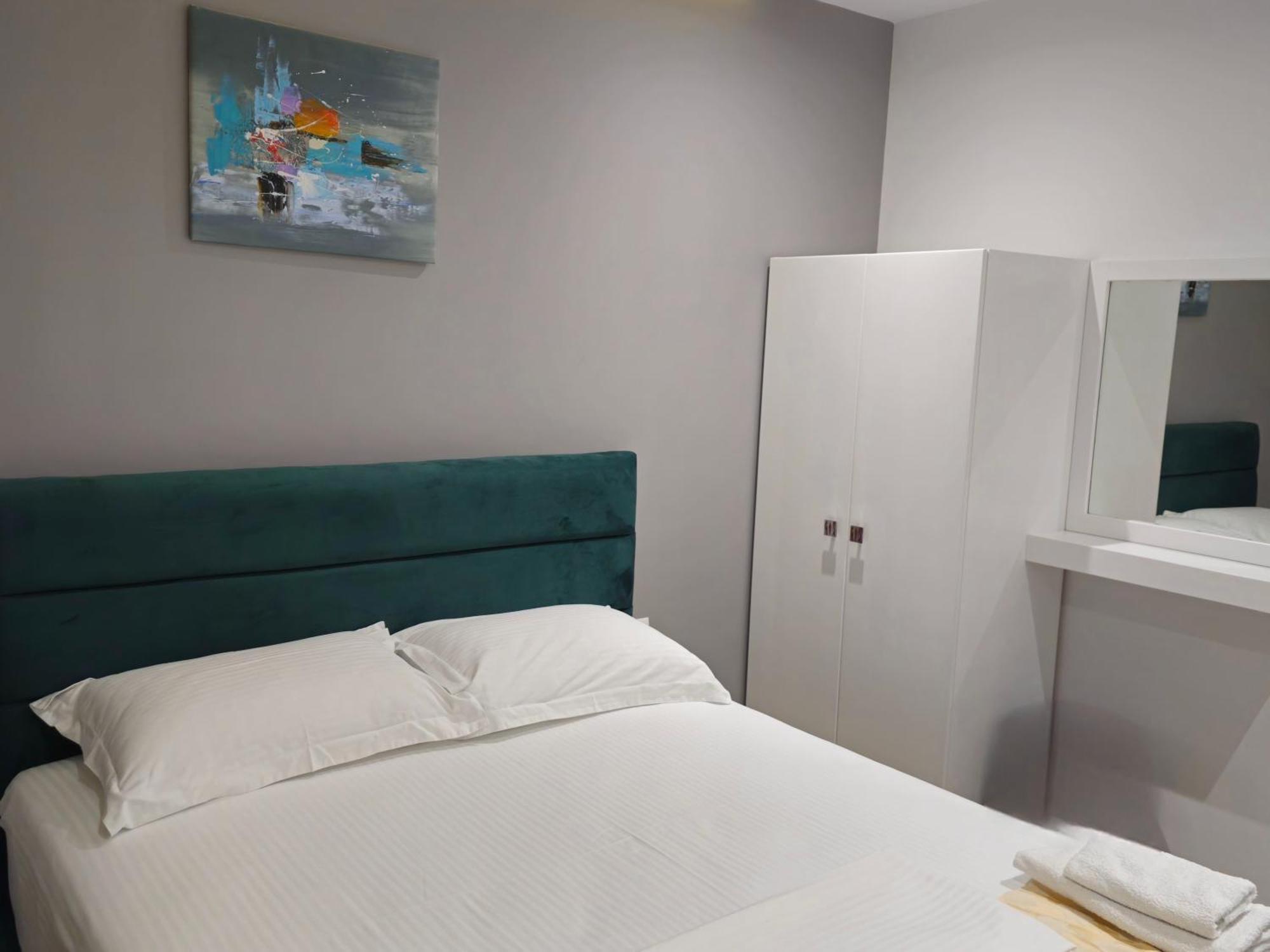 Vila 31 Sarandë Exteriör bild