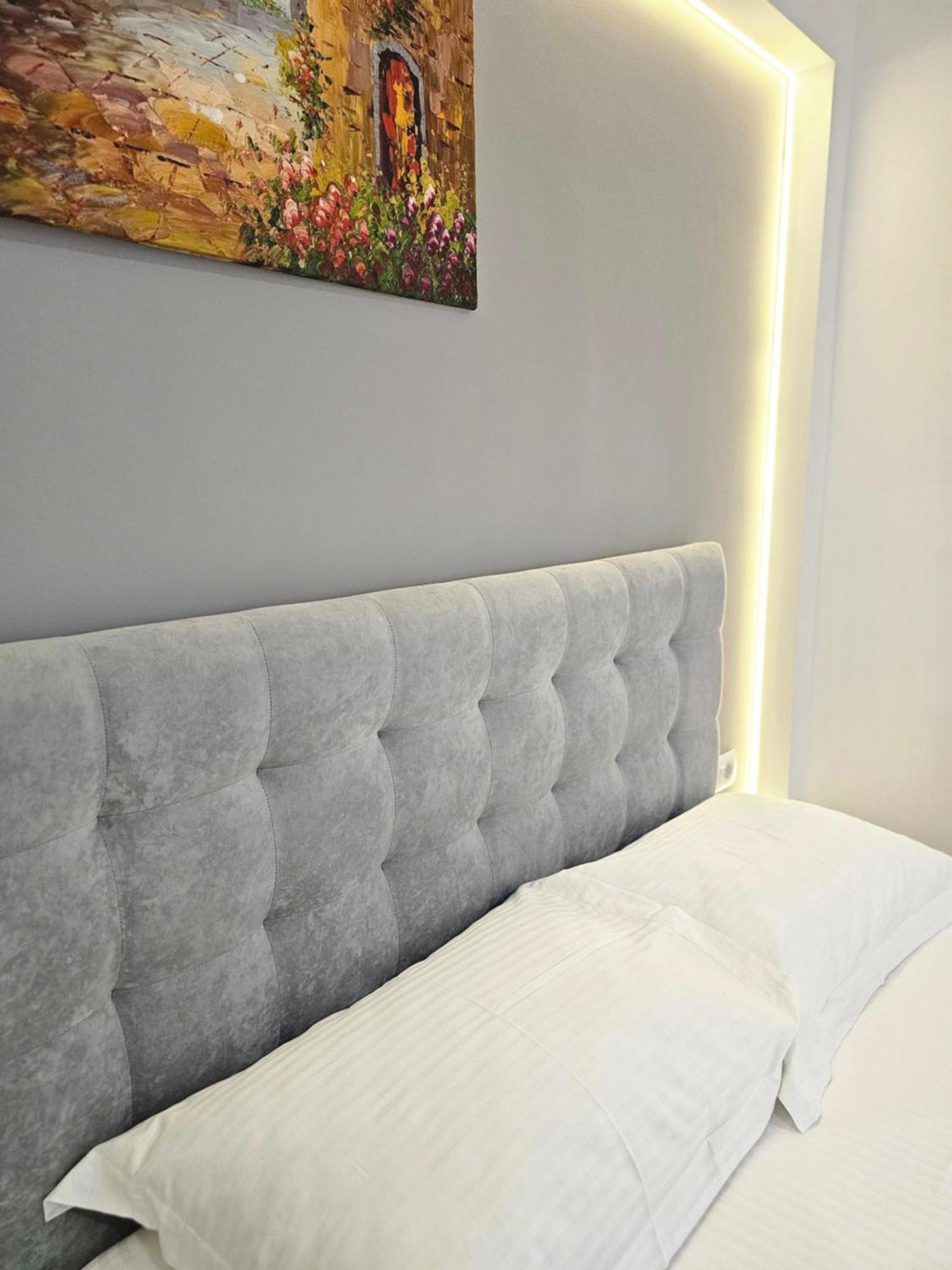 Vila 31 Sarandë Exteriör bild